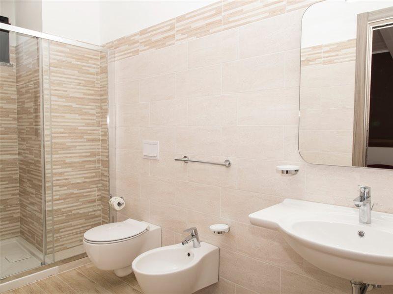 Villaggio Pineta Petto Bianco Капо-Ватикано Экстерьер фото